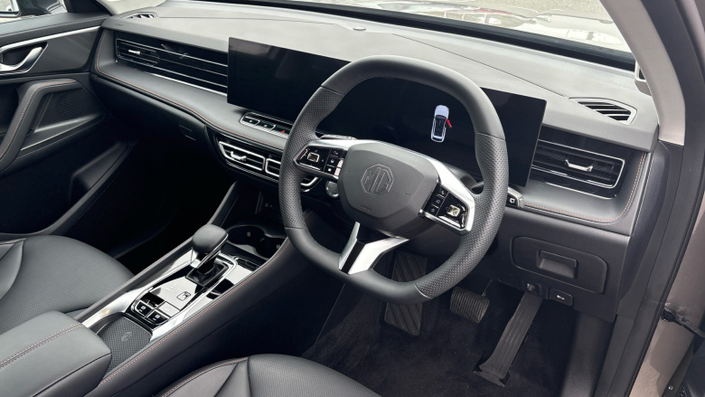 MG HS 1.5 T-GDI Trophy 5dr DCT Petrol Hatchback